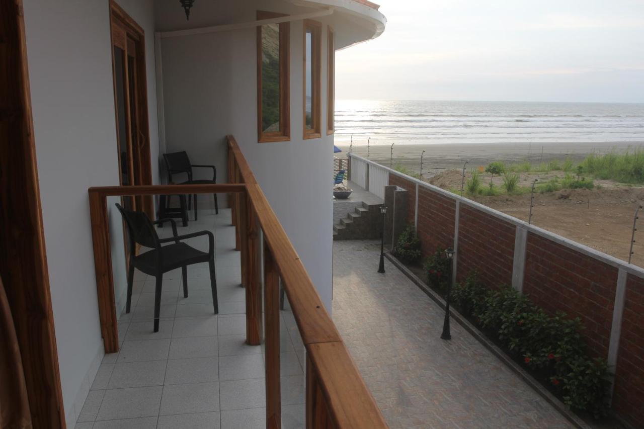 El Ocaso Oceanfront Apartment Canoa Exterior photo